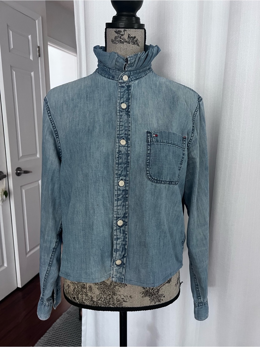 -five-stitched by tina Tommy Hilfiger Light Blue Denim reworked shirt